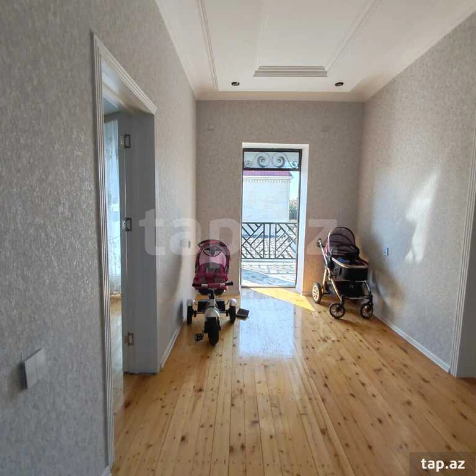 Satılır 6 otaqlı həyət evi