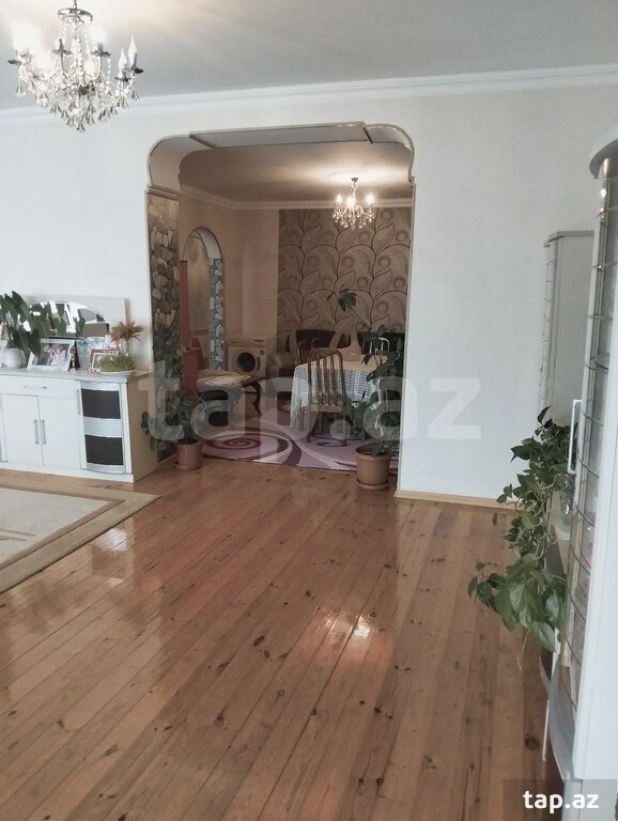 Satılır 5 otaqlı həyət evi