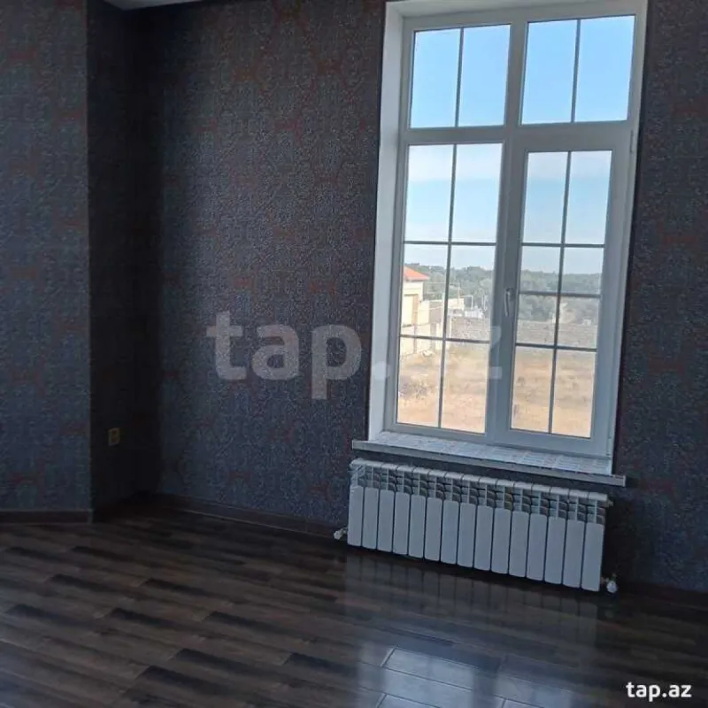 Satılır 5 otaqlı həyət evi