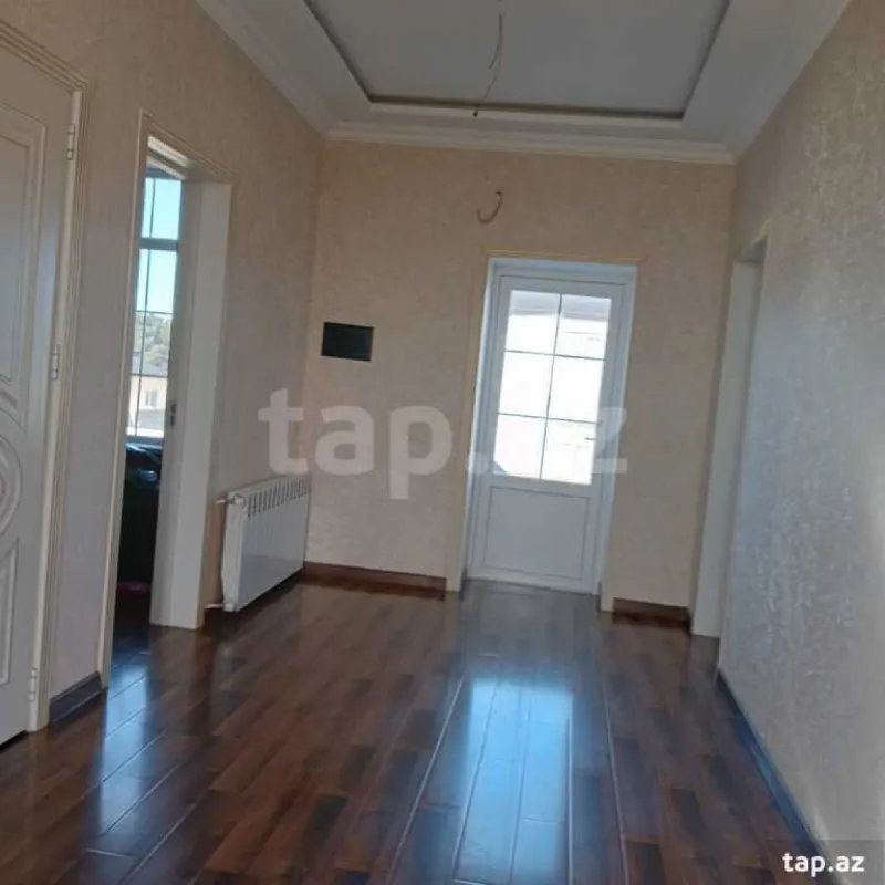 Satılır 5 otaqlı həyət evi