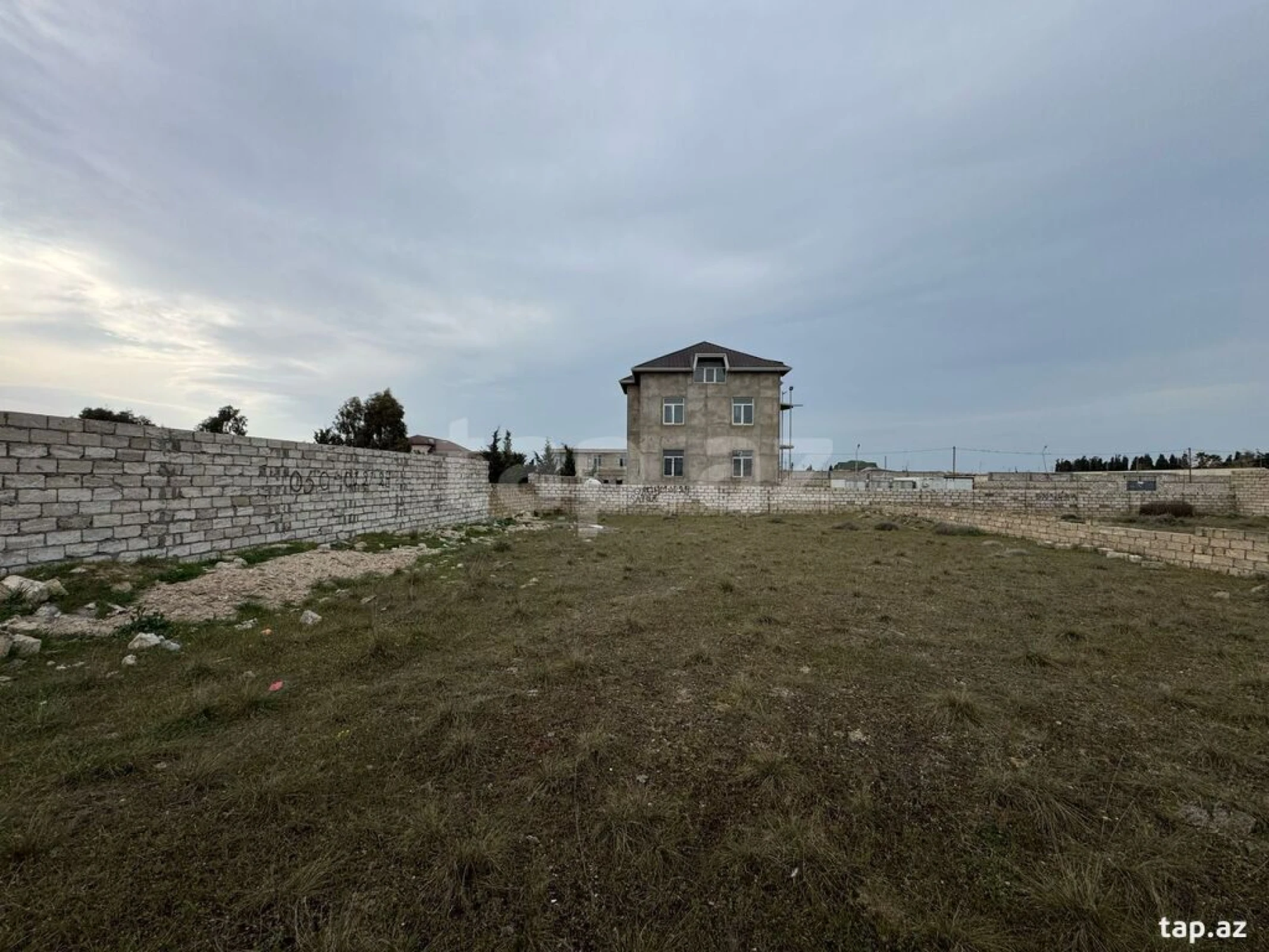 Satılır torpaq sahəsi