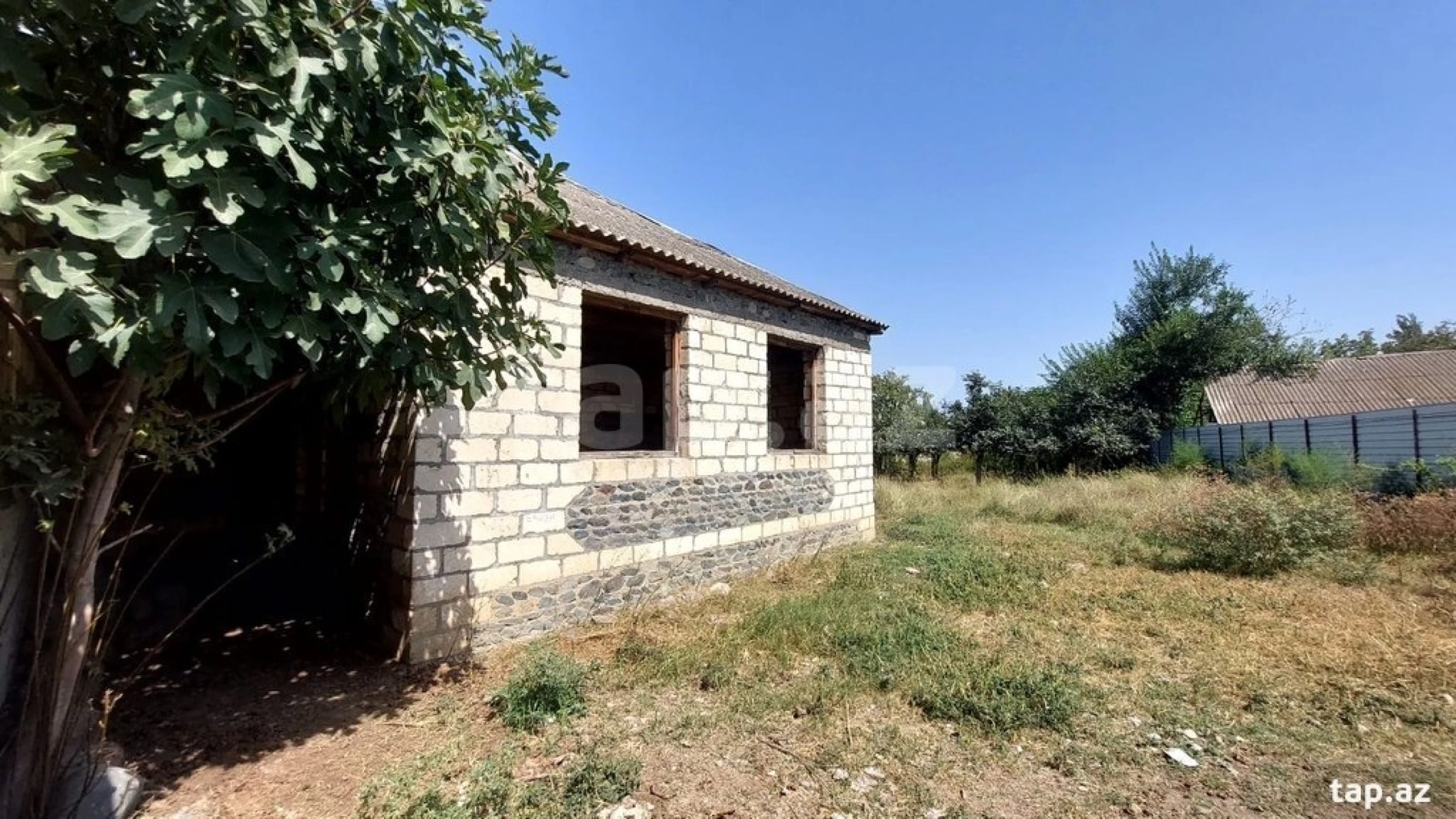 Satılır 4 otaqlı həyət evi 150 m²
