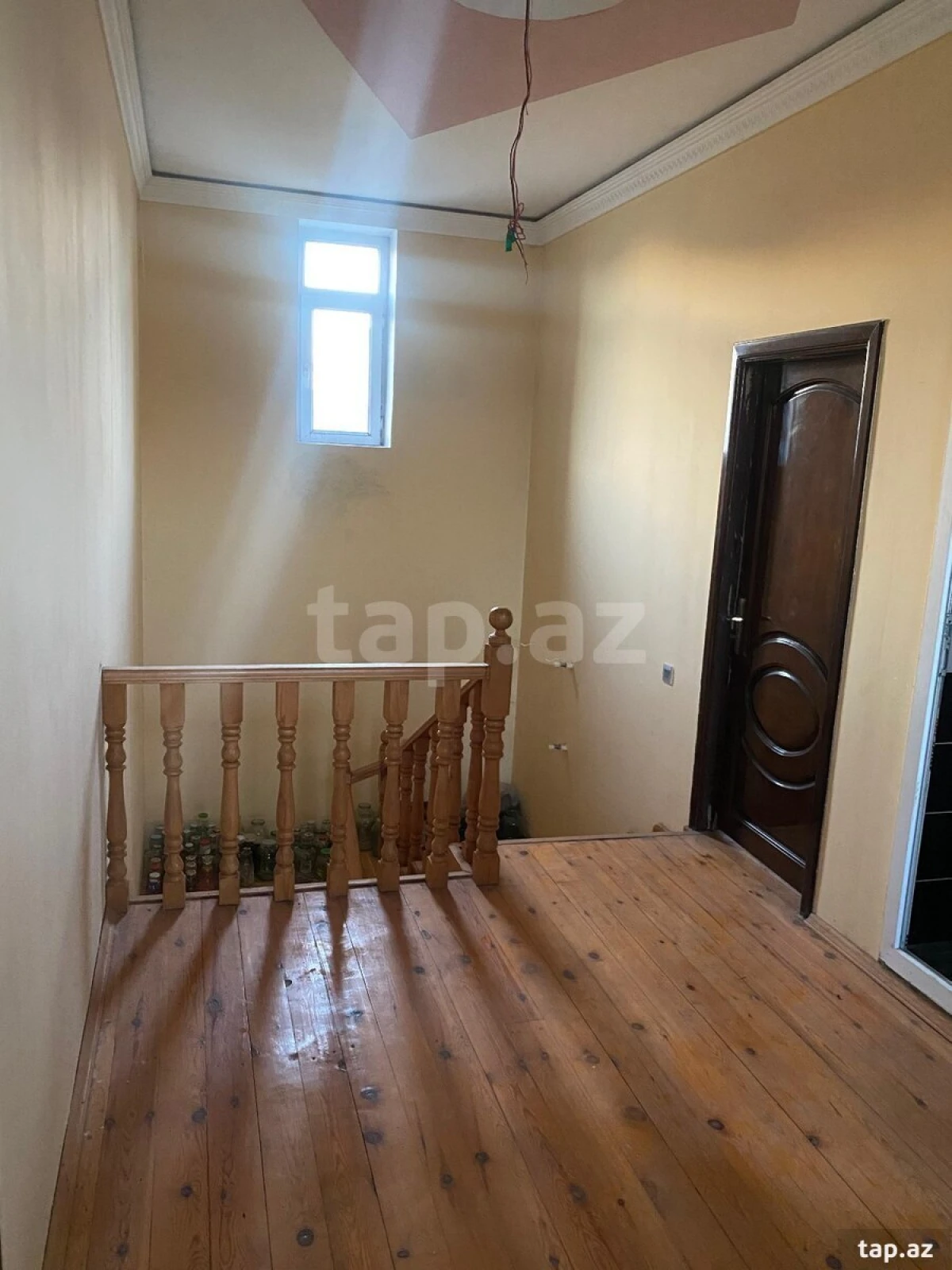 Satılır 5 otaqlı həyət evi