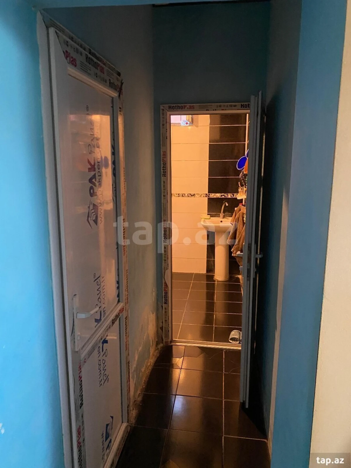 Satılır 5 otaqlı həyət evi