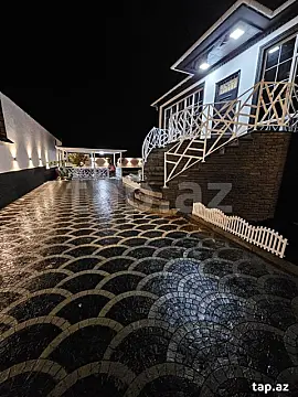 Satılır 5 otaqlı həyət evi