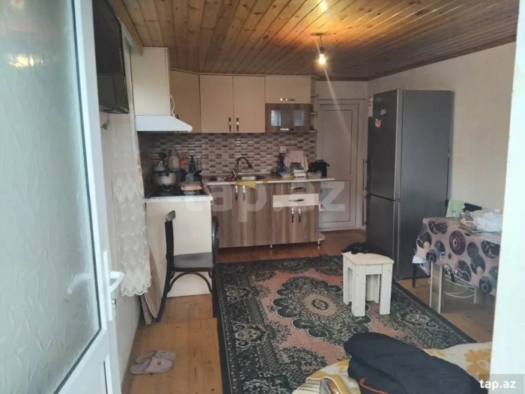 Satılır 3 otaqlı həyət evi 150 m²
