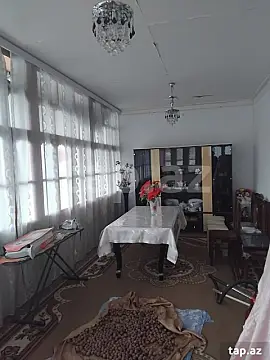 Satılır 3 otaqlı həyət evi 150 m²