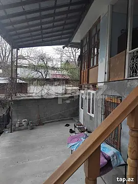 Satılır 3 otaqlı həyət evi 150 m²