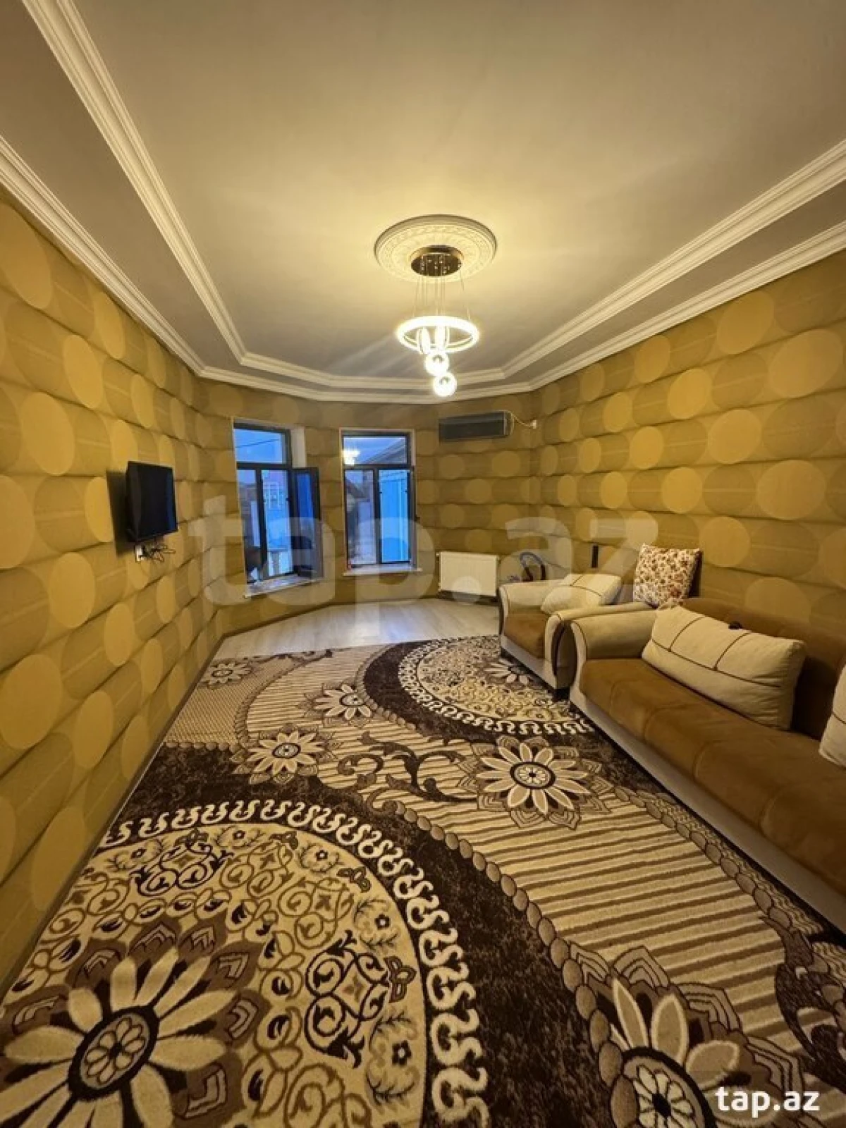 Kirayə verilir 3 otaqlı həyət evi