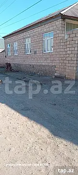 Satılır 5 otaqlı həyət evi