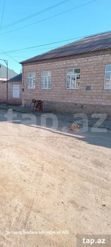 Satılır 5 otaqlı həyət evi