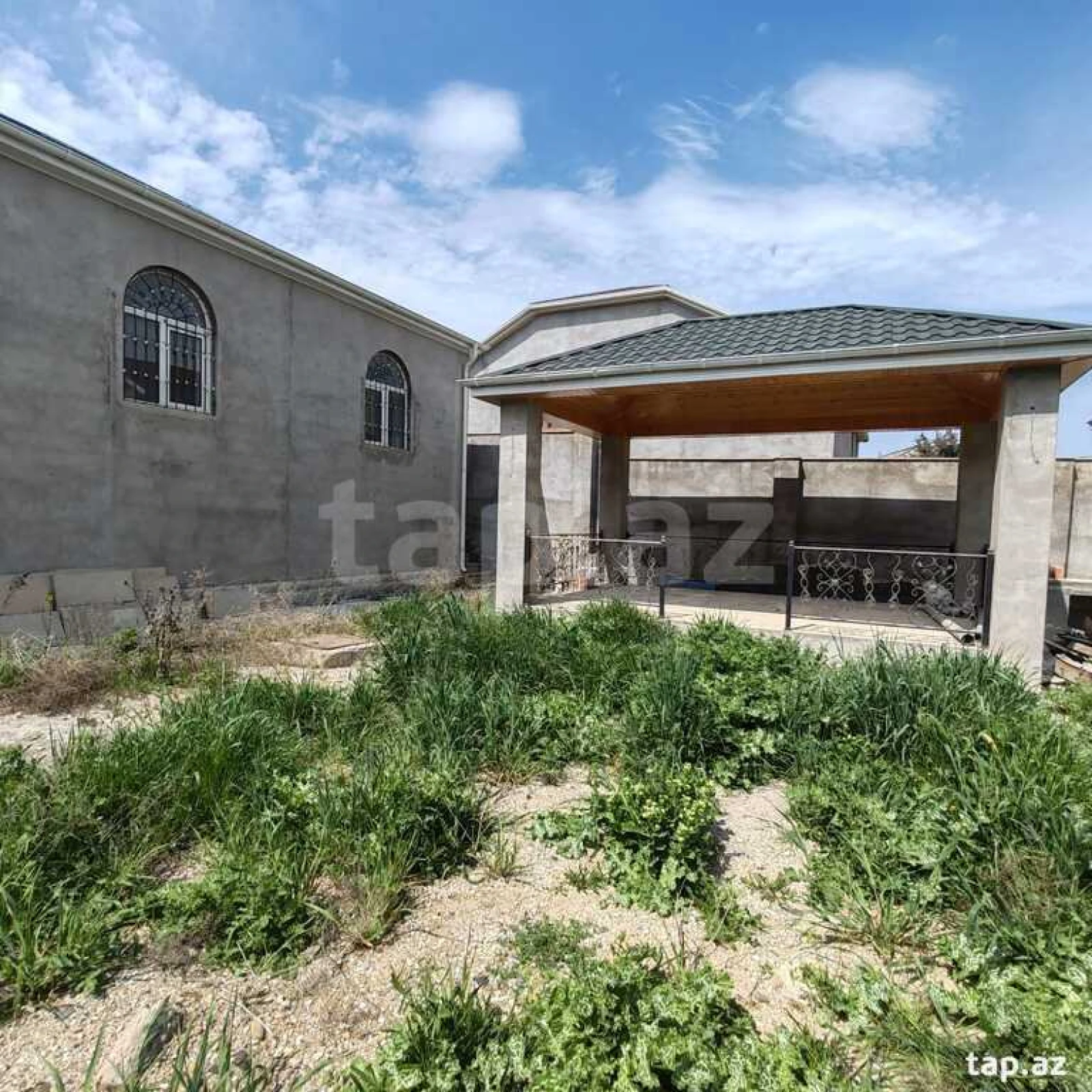 Satılır 5 otaqlı həyət evi 170 m²