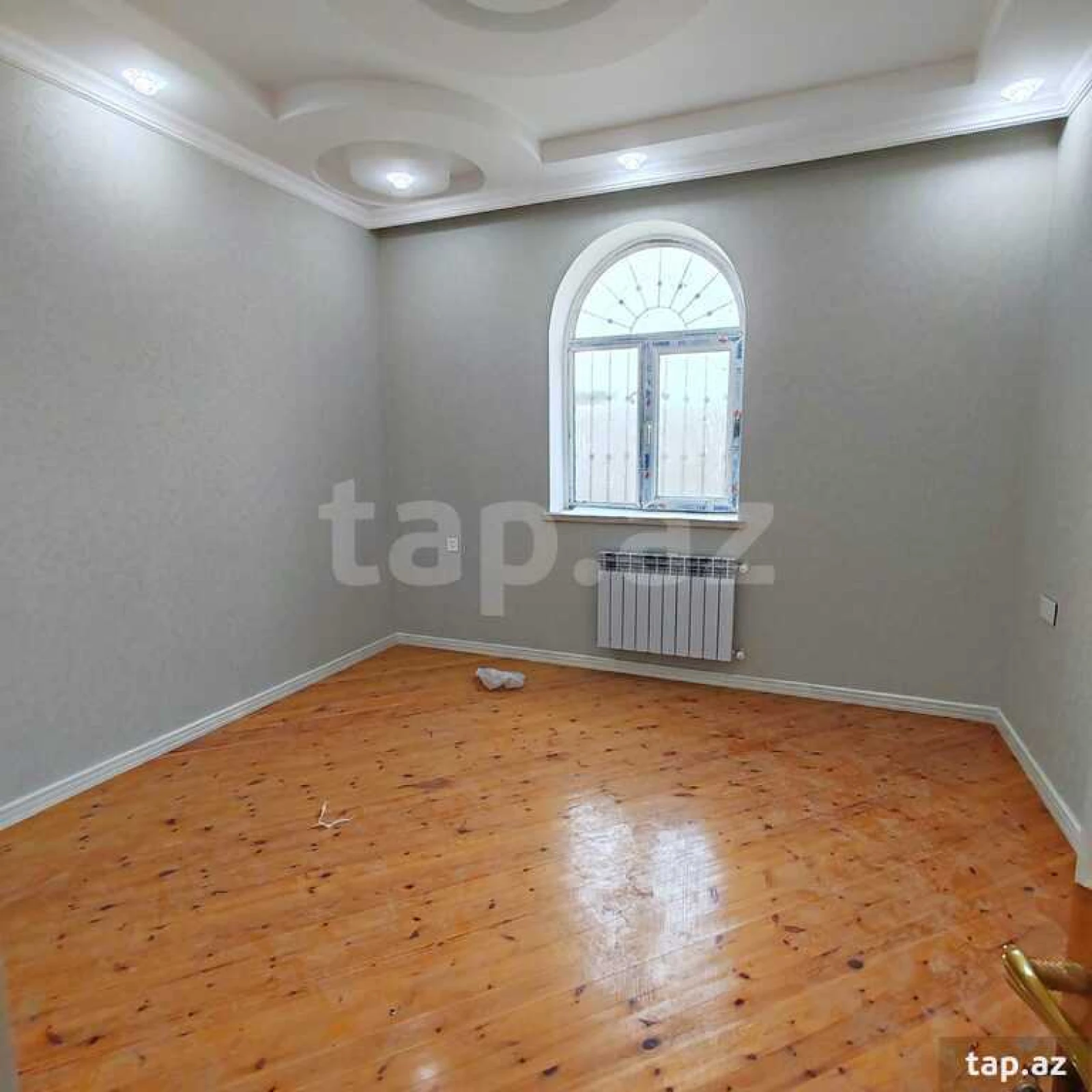 Satılır 5 otaqlı həyət evi 170 m²