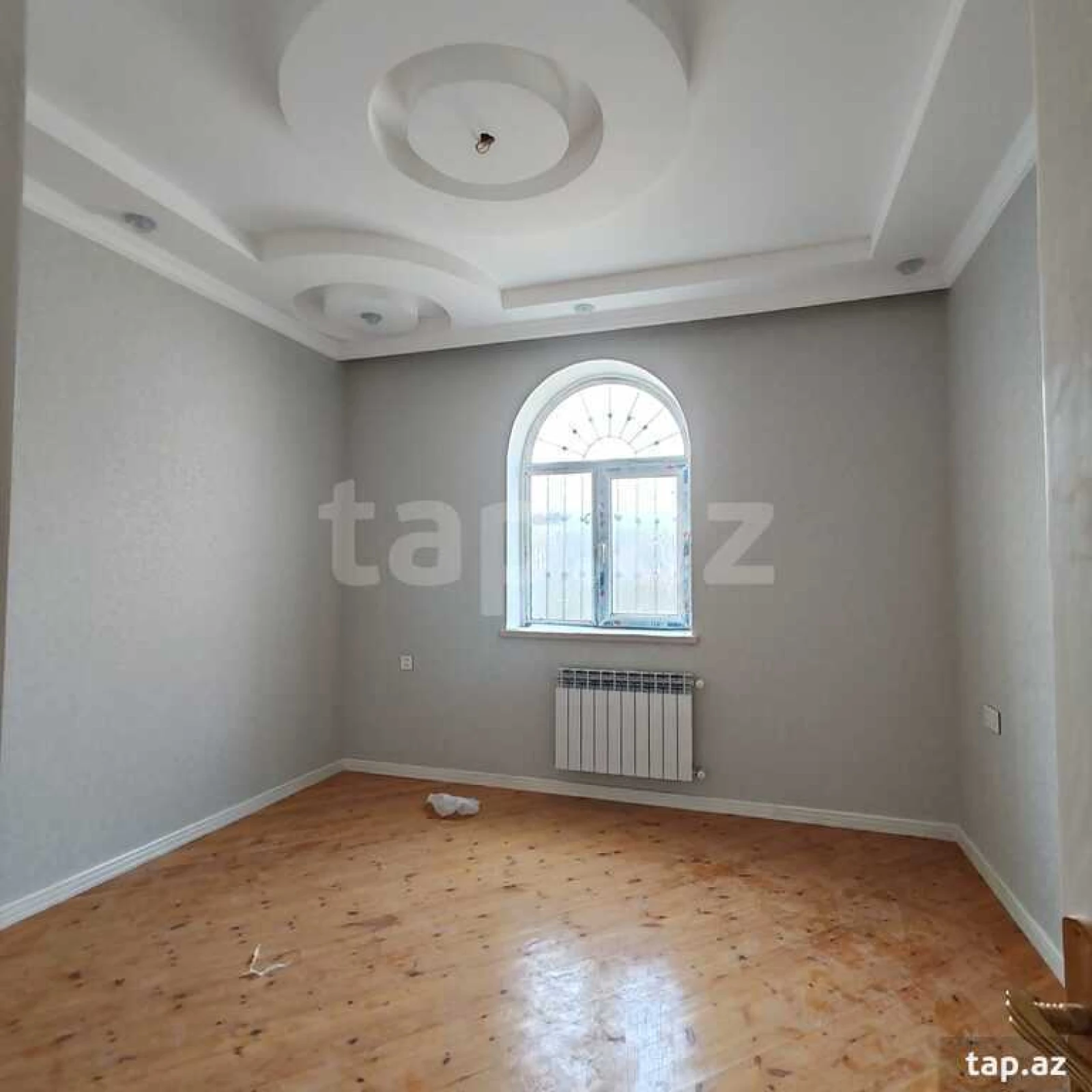 Satılır 5 otaqlı həyət evi 170 m²