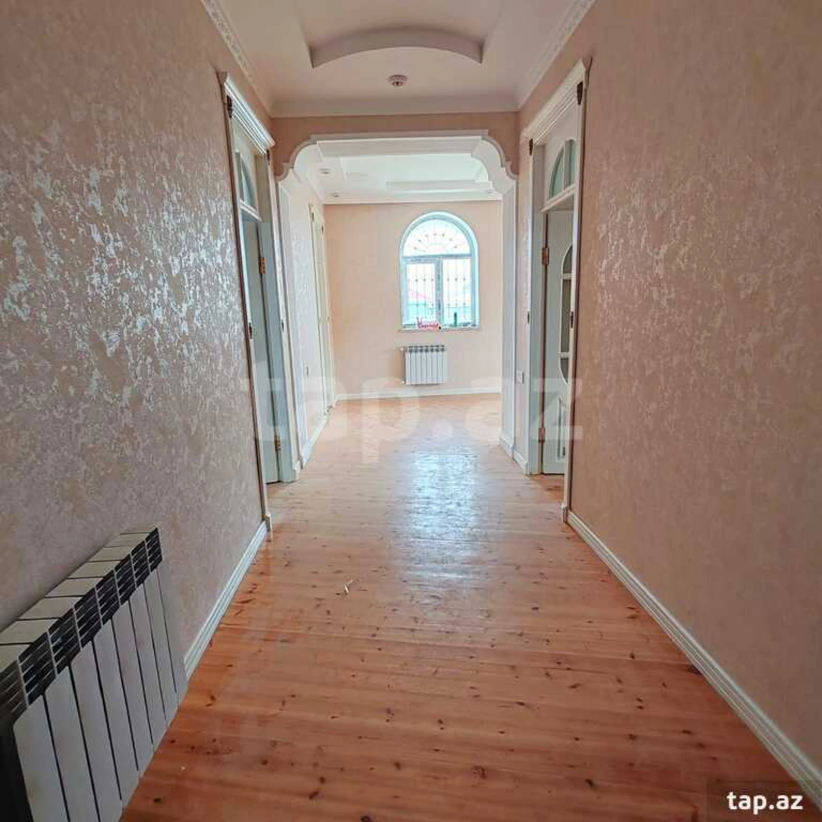 Satılır 5 otaqlı həyət evi 170 m²