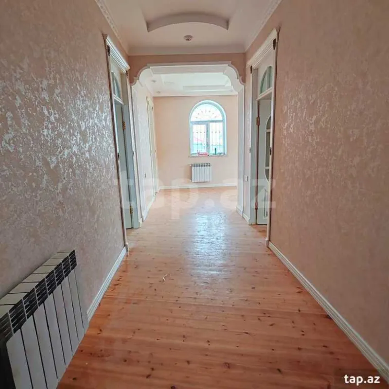 Satılır 5 otaqlı həyət evi 170 m²