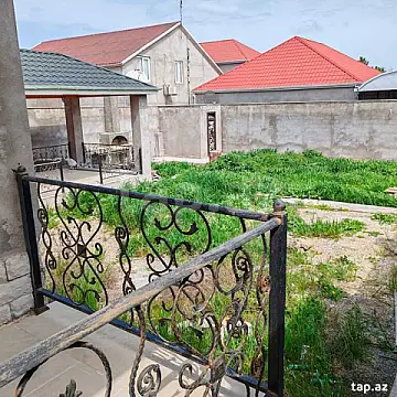 Satılır 5 otaqlı həyət evi 170 m²