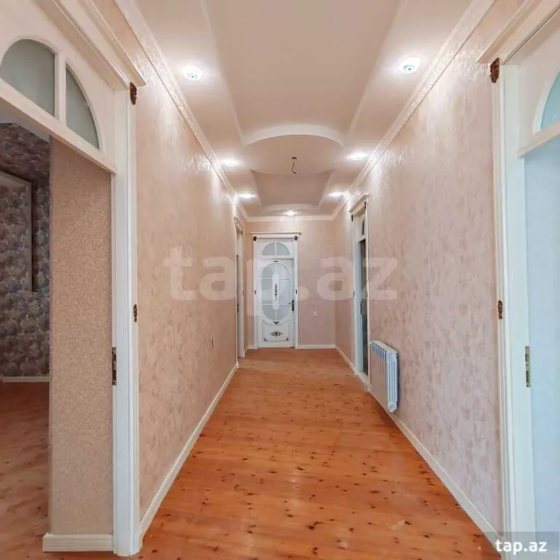 Satılır 5 otaqlı həyət evi 170 m²