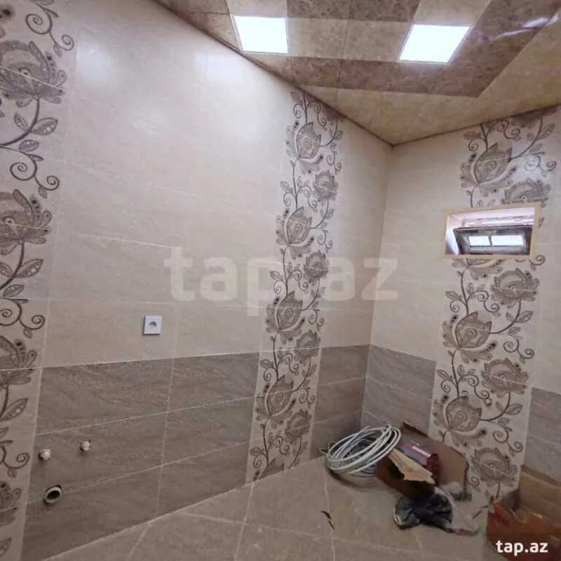 Satılır 5 otaqlı həyət evi 170 m²