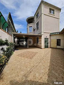 Satılır 5 otaqlı həyət evi