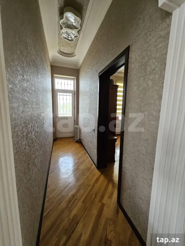 Satılır 5 otaqlı həyət evi