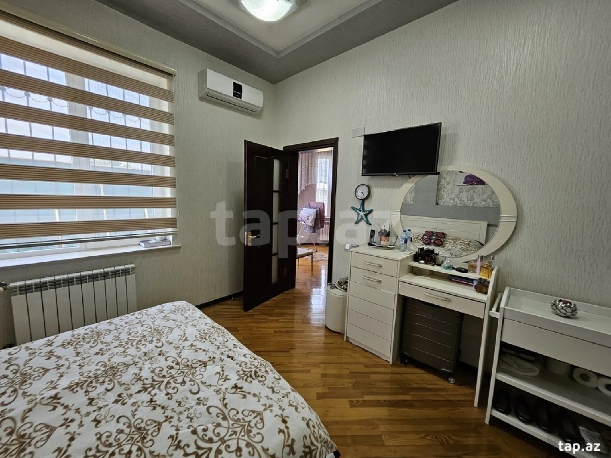 Satılır 5 otaqlı həyət evi