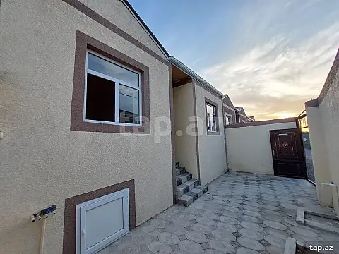 Satılır 3 otaqlı həyət evi