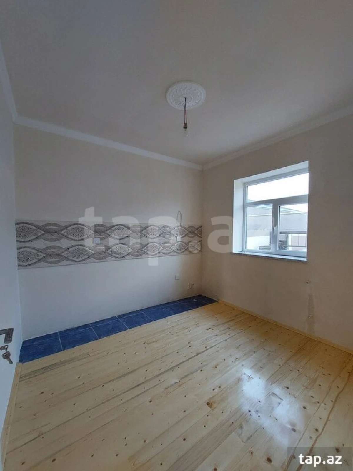 Satılır 3 otaqlı həyət evi