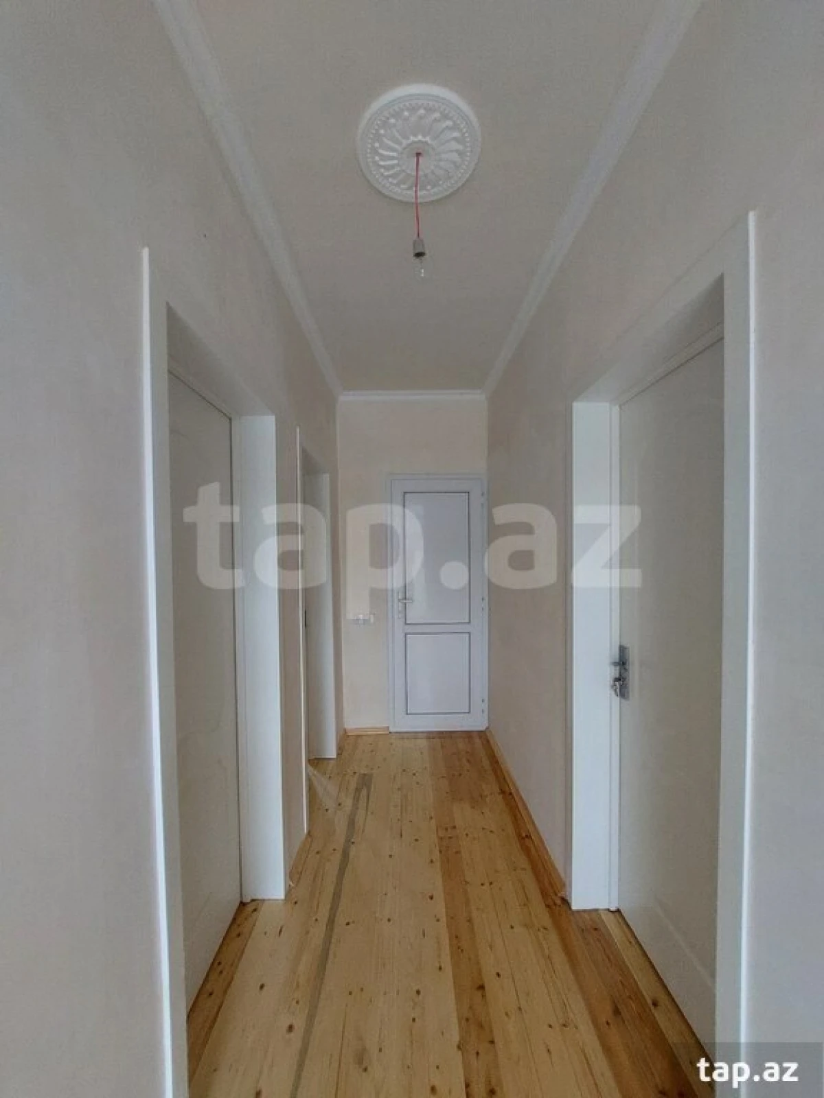 Satılır 3 otaqlı həyət evi