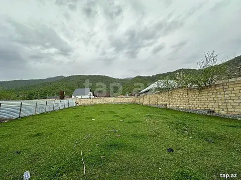 Satılır torpaq sahəsi — Qəbələ