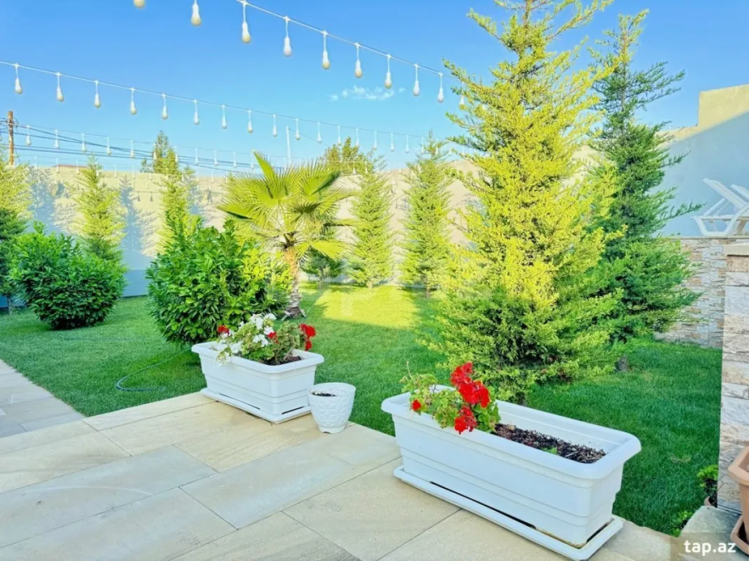 Kirayə verilir 4 otaqlı həyət evi