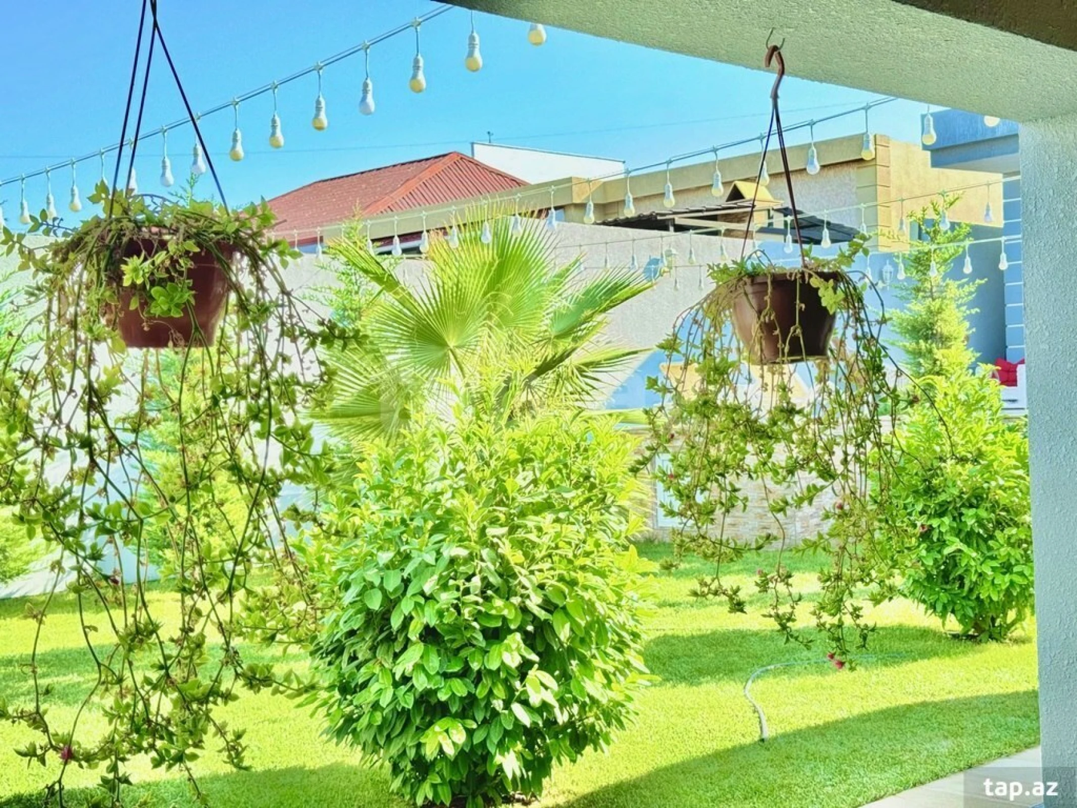 Kirayə verilir 4 otaqlı həyət evi