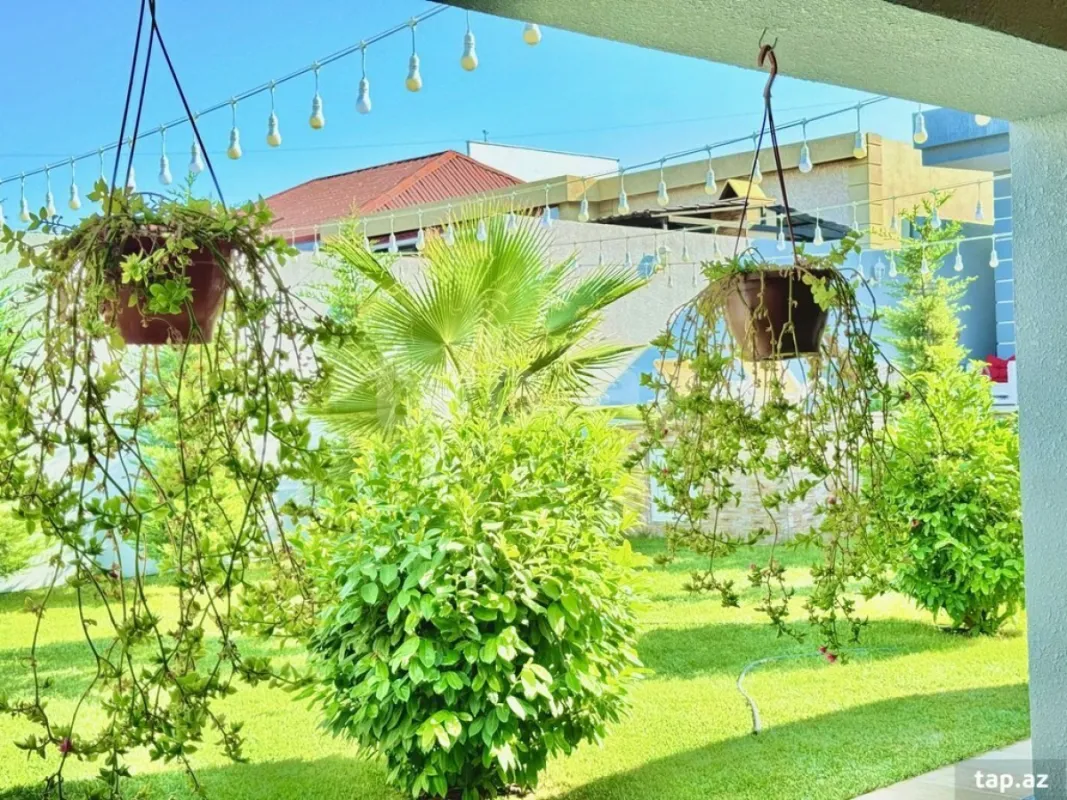 Kirayə verilir 4 otaqlı həyət evi