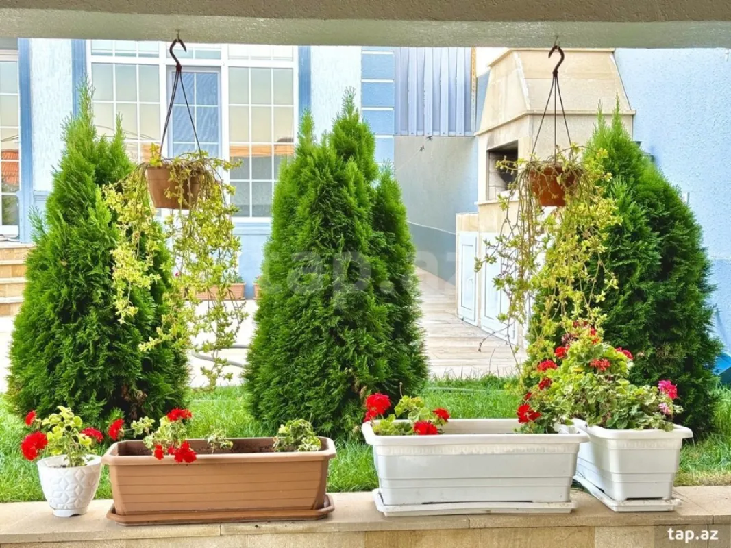 Kirayə verilir 4 otaqlı həyət evi