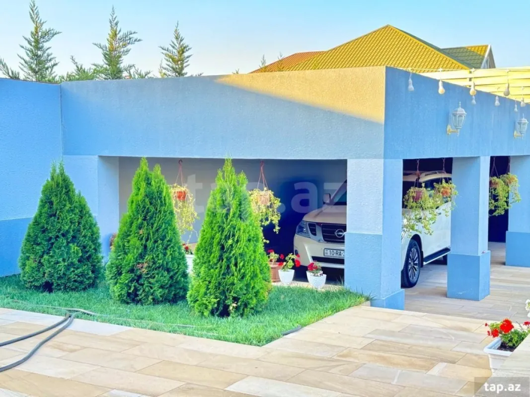 Kirayə verilir 4 otaqlı həyət evi