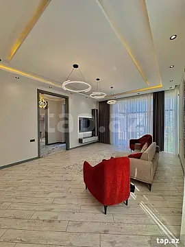 Satılır 5 otaqlı həyət evi