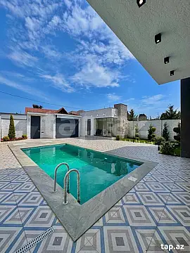 Satılır 5 otaqlı həyət evi