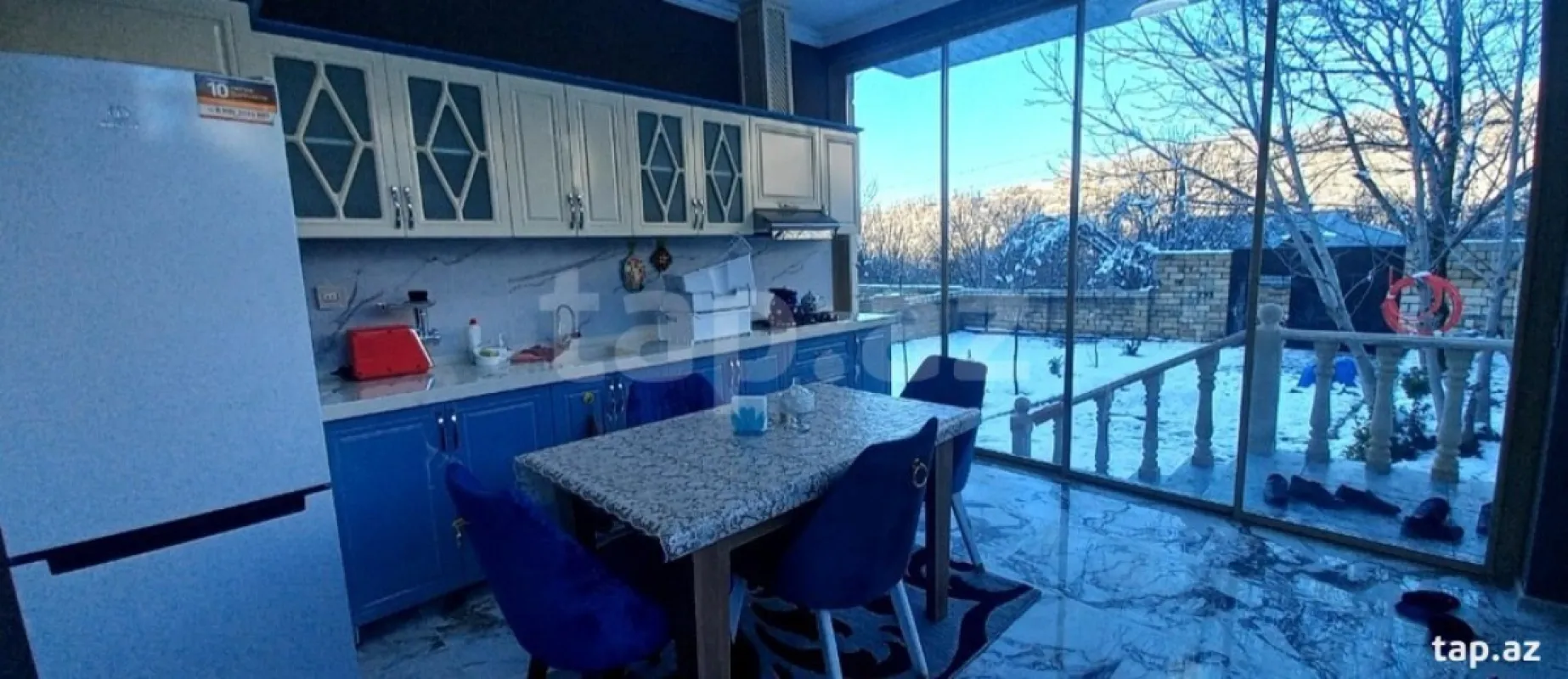 Kirayə verilir 4 otaqlı həyət evi