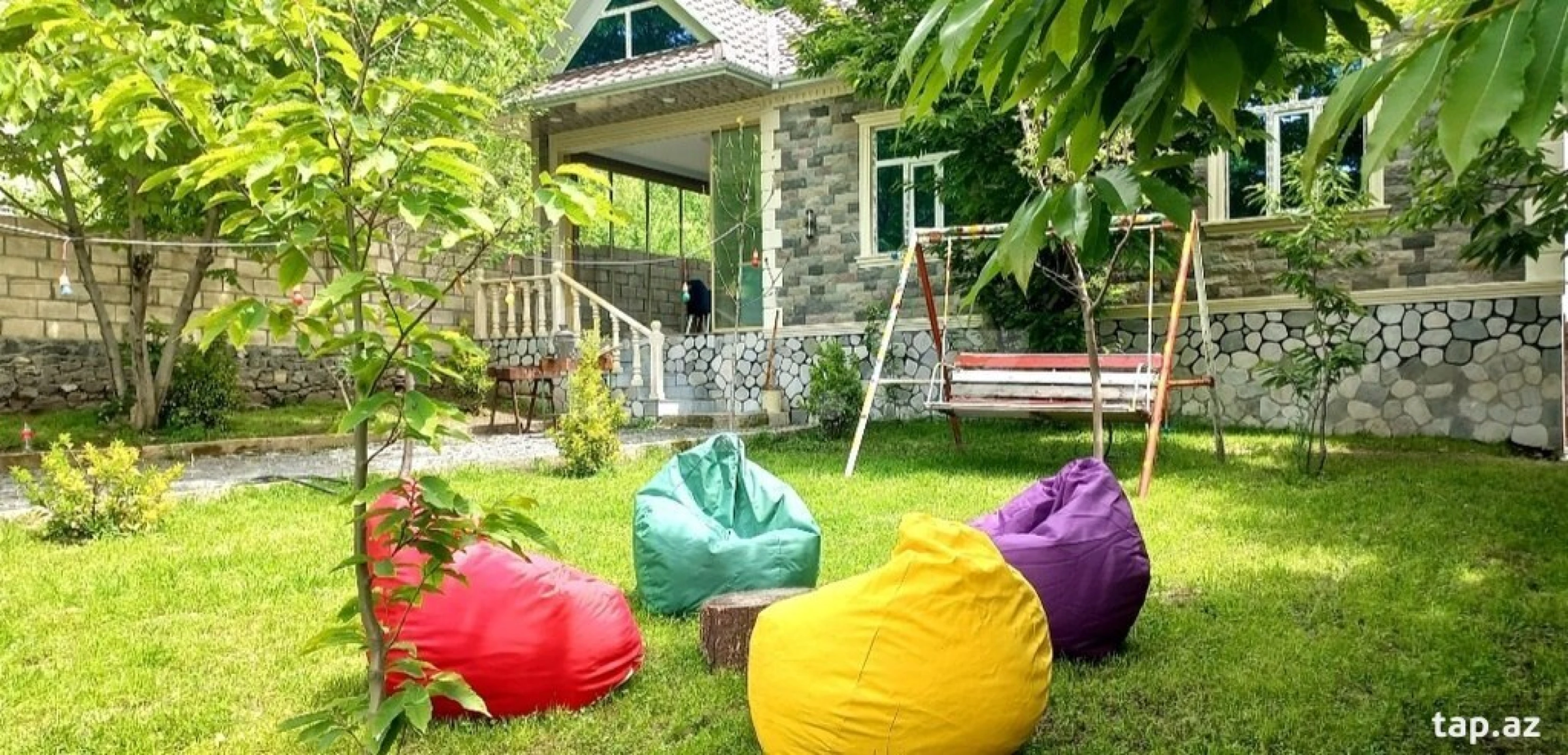 Kirayə verilir 4 otaqlı həyət evi