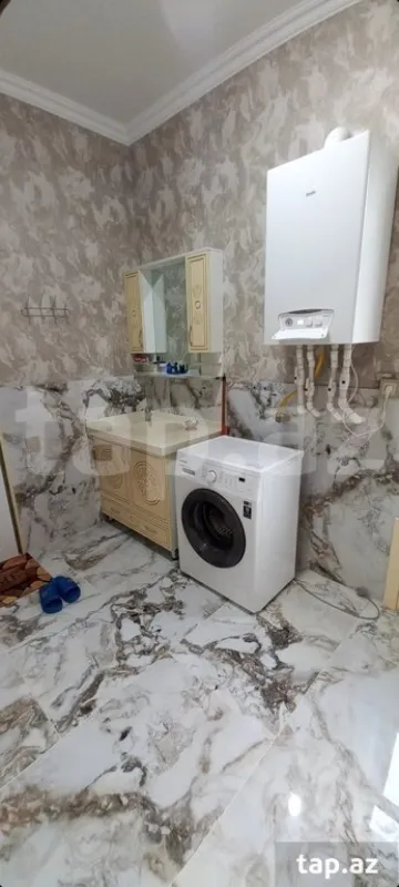 Kirayə verilir 4 otaqlı həyət evi