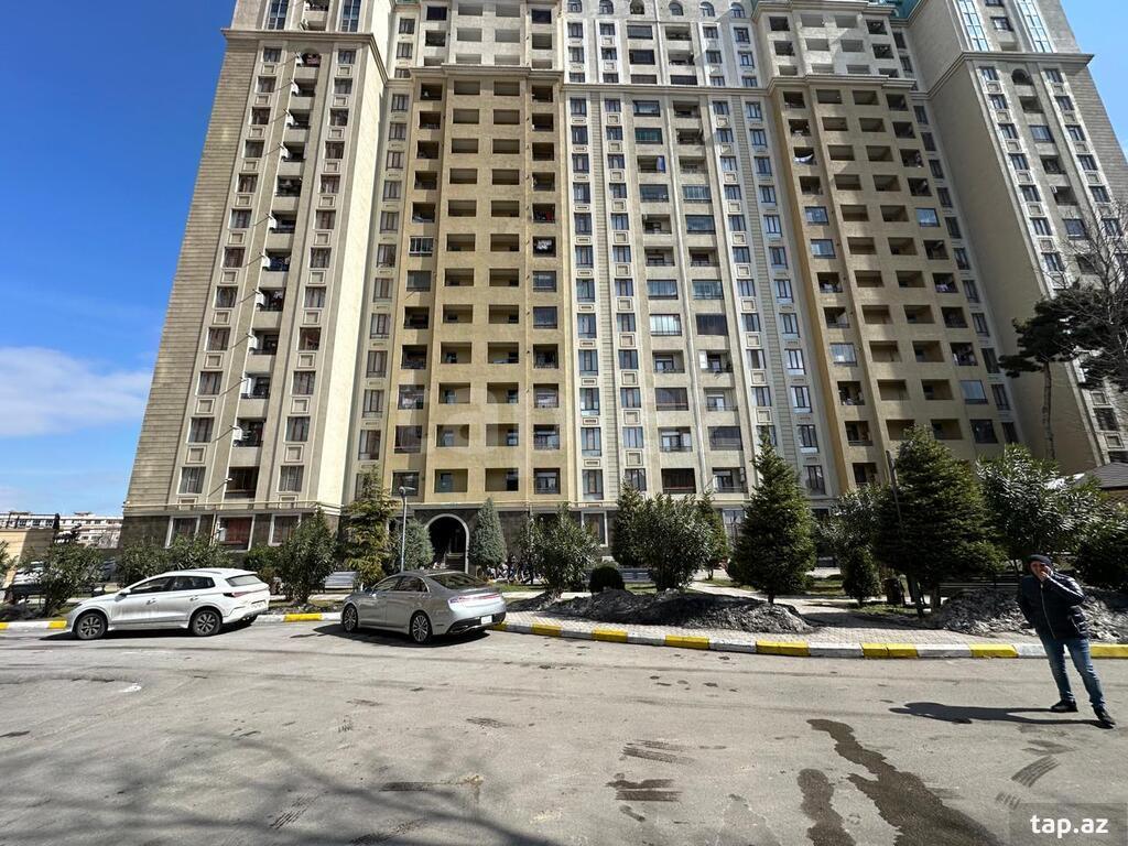 Satılır 2 otaqlı yeni tikili 56 m²