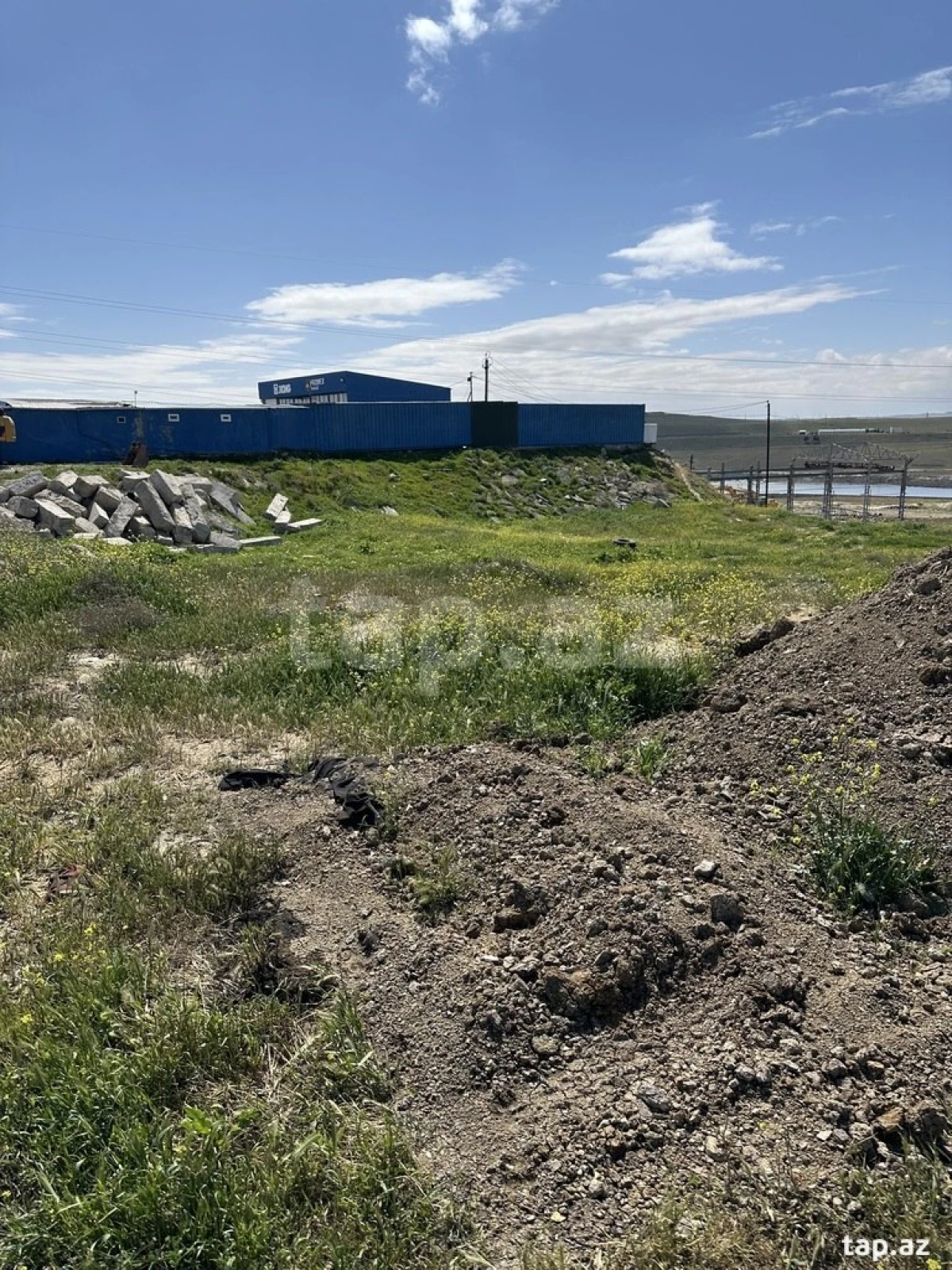 Satılır torpaq sahəsi