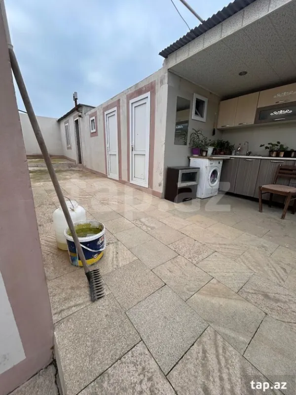 Satılır 4 otaqlı həyət evi