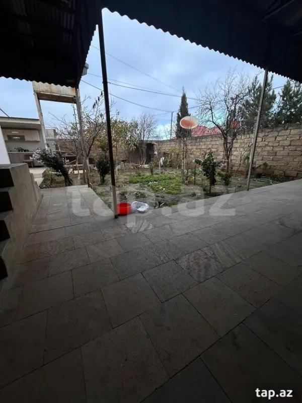 Satılır 4 otaqlı həyət evi