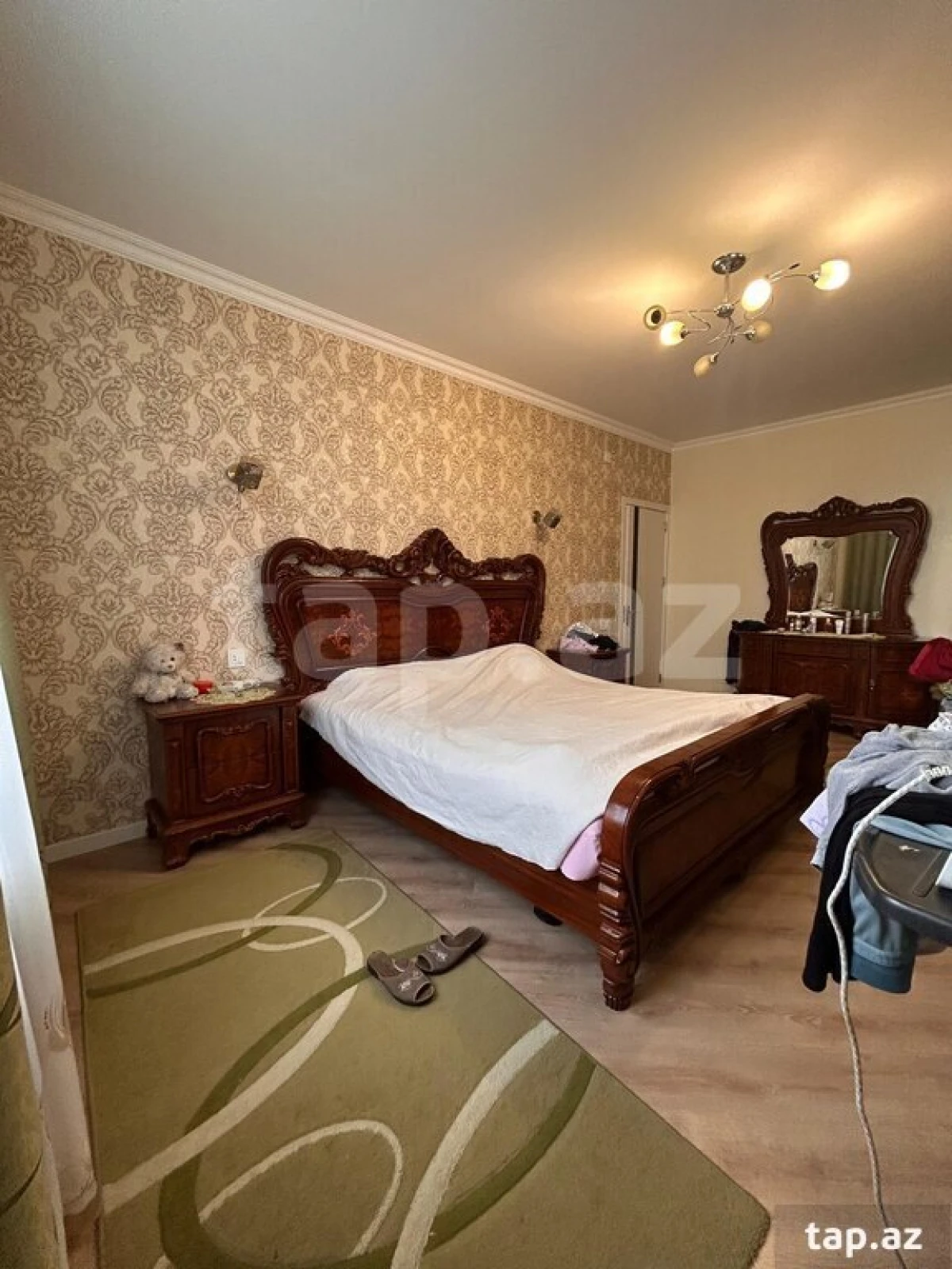 Satılır 4 otaqlı həyət evi