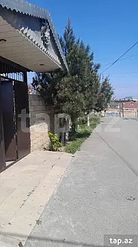 Satılır 4 otaqlı həyət evi