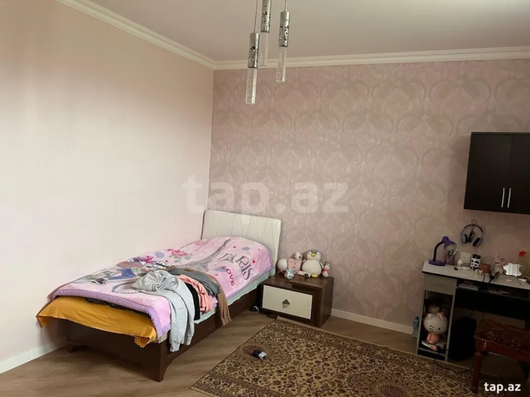 Satılır 4 otaqlı həyət evi