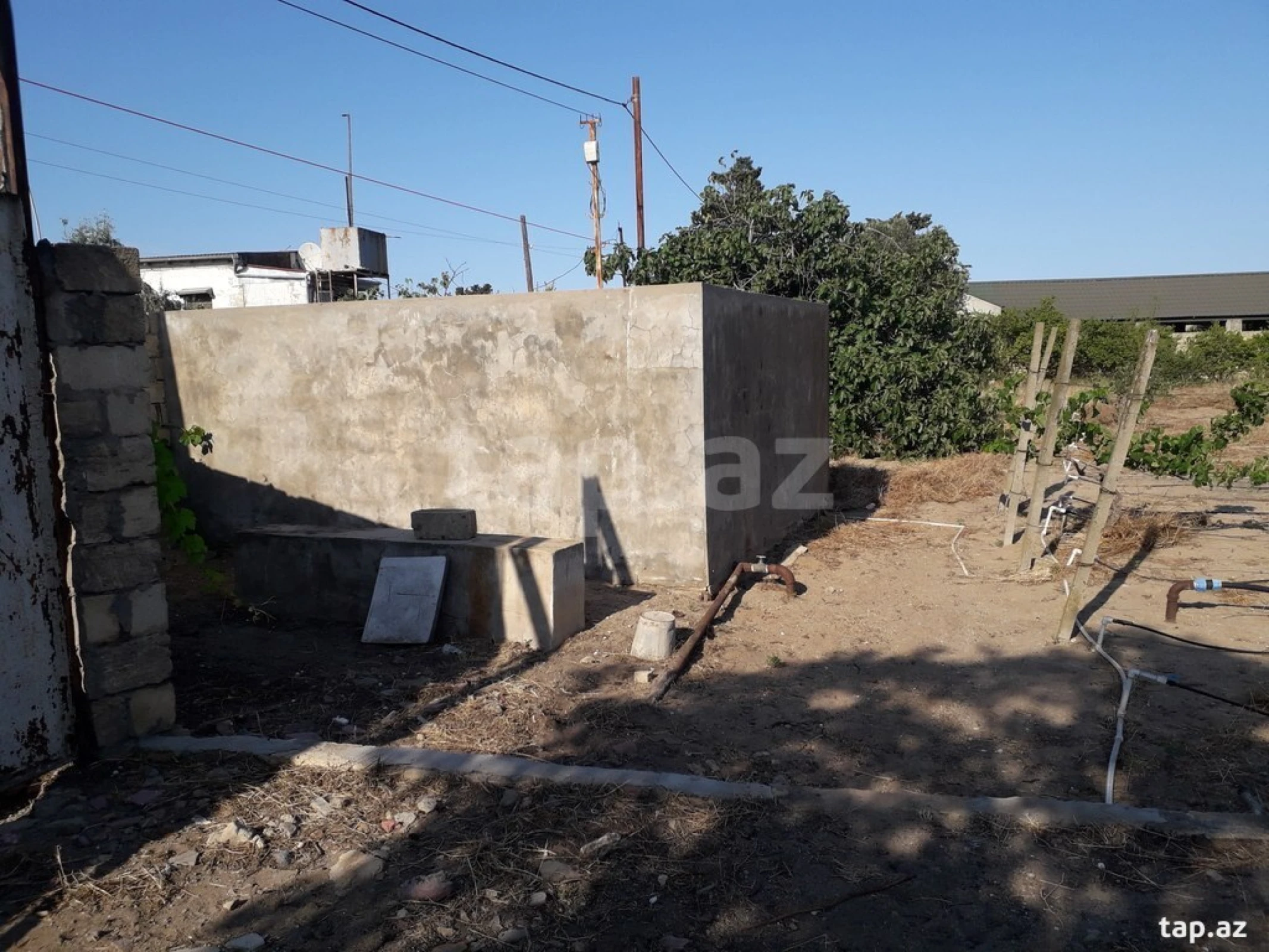 Satılır torpaq sahəsi