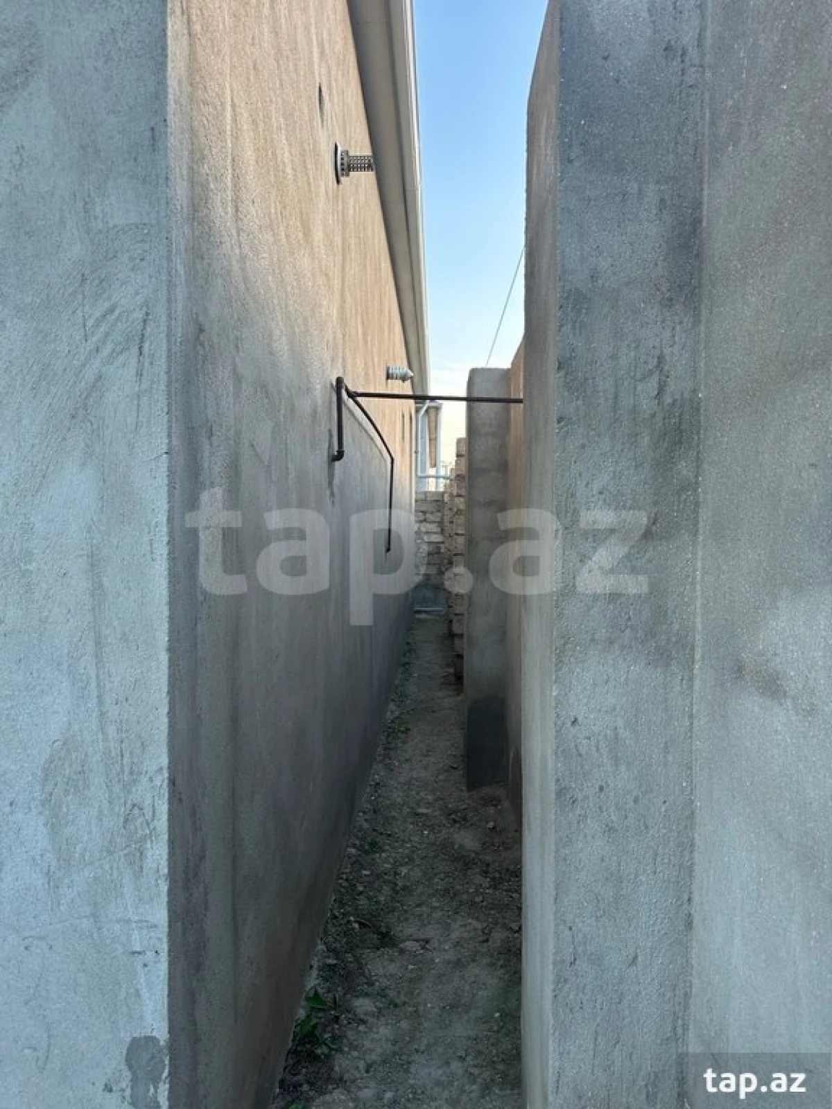 Satılır 3 otaqlı həyət evi