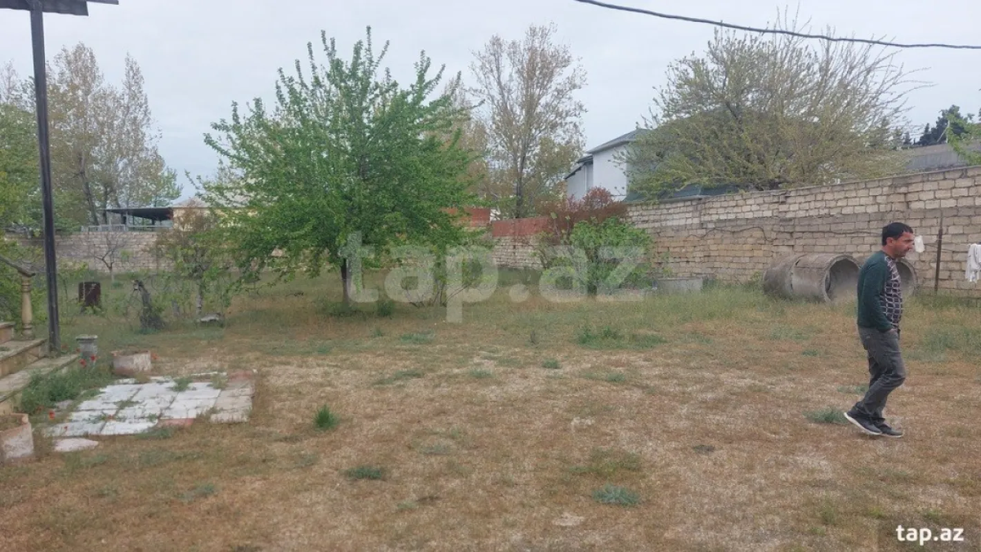 Satılır 3 otaqlı həyət evi